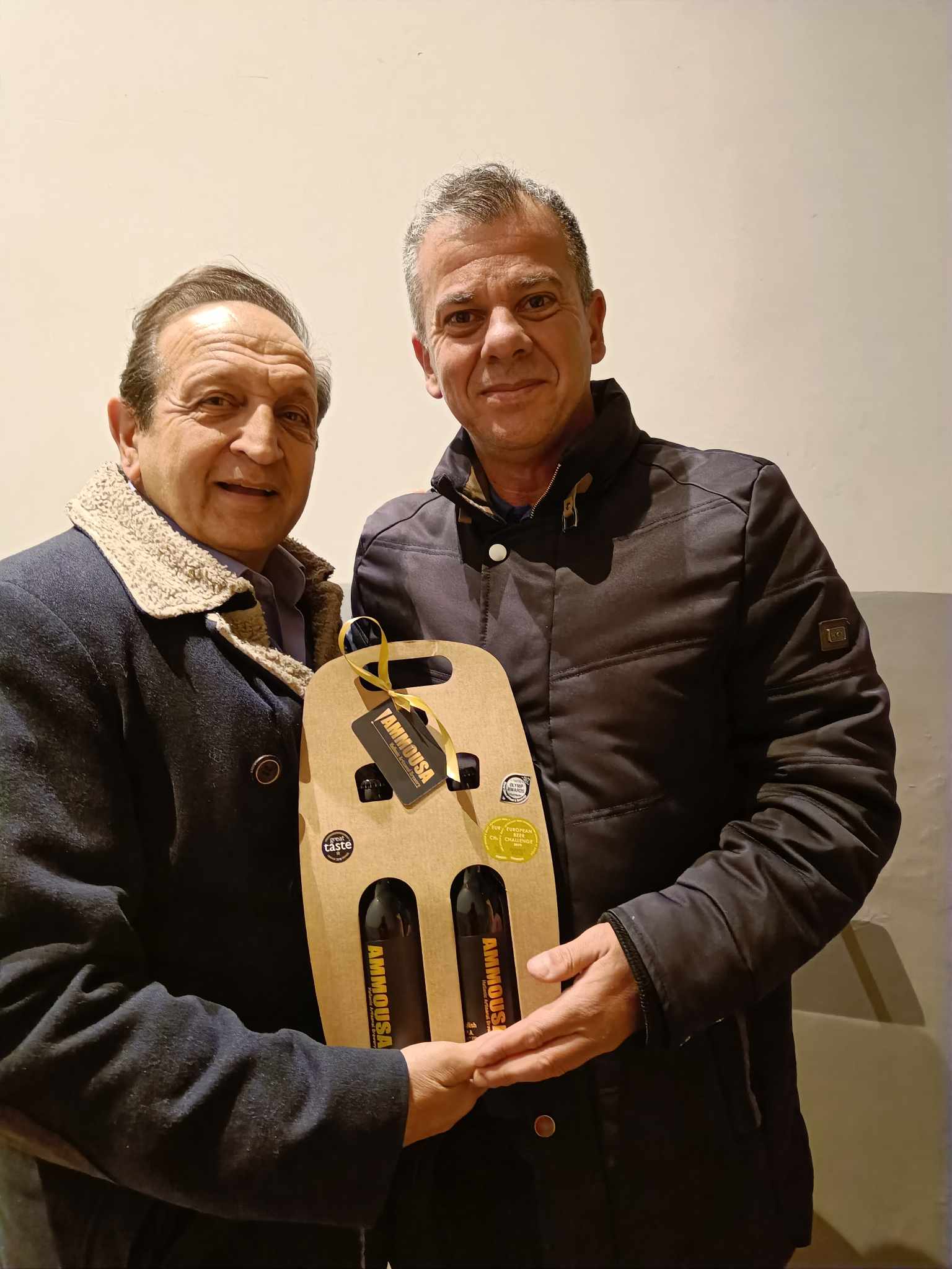 Ταξίδι στην “Χρυσή δεκαετία του ’60” από τον Μάκη Δελαπόρτα και την καλλιτεχνική του παρέα στο “Royal”