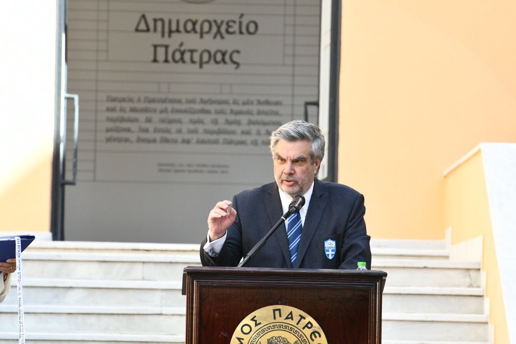 Η Πάτρα υποδέχθηκε στο Δημαρχείο της, την Ολυμπιακή Φλόγα