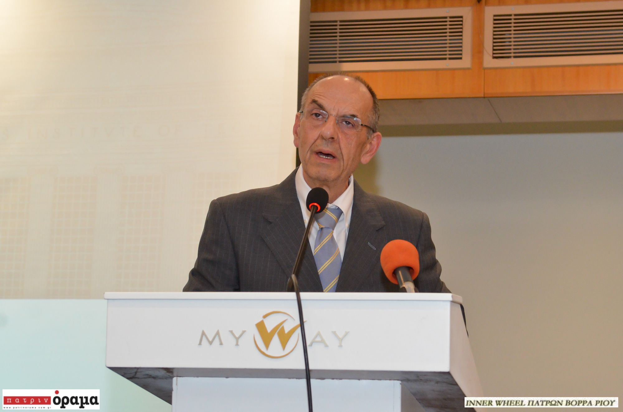 Το κοινό της Πάτρας αγκάλιασε την παρουσίαση του βιβλίου της Ελευθερίας Κρικέλη “Από Αύγουστο… σε Αύγουστο”