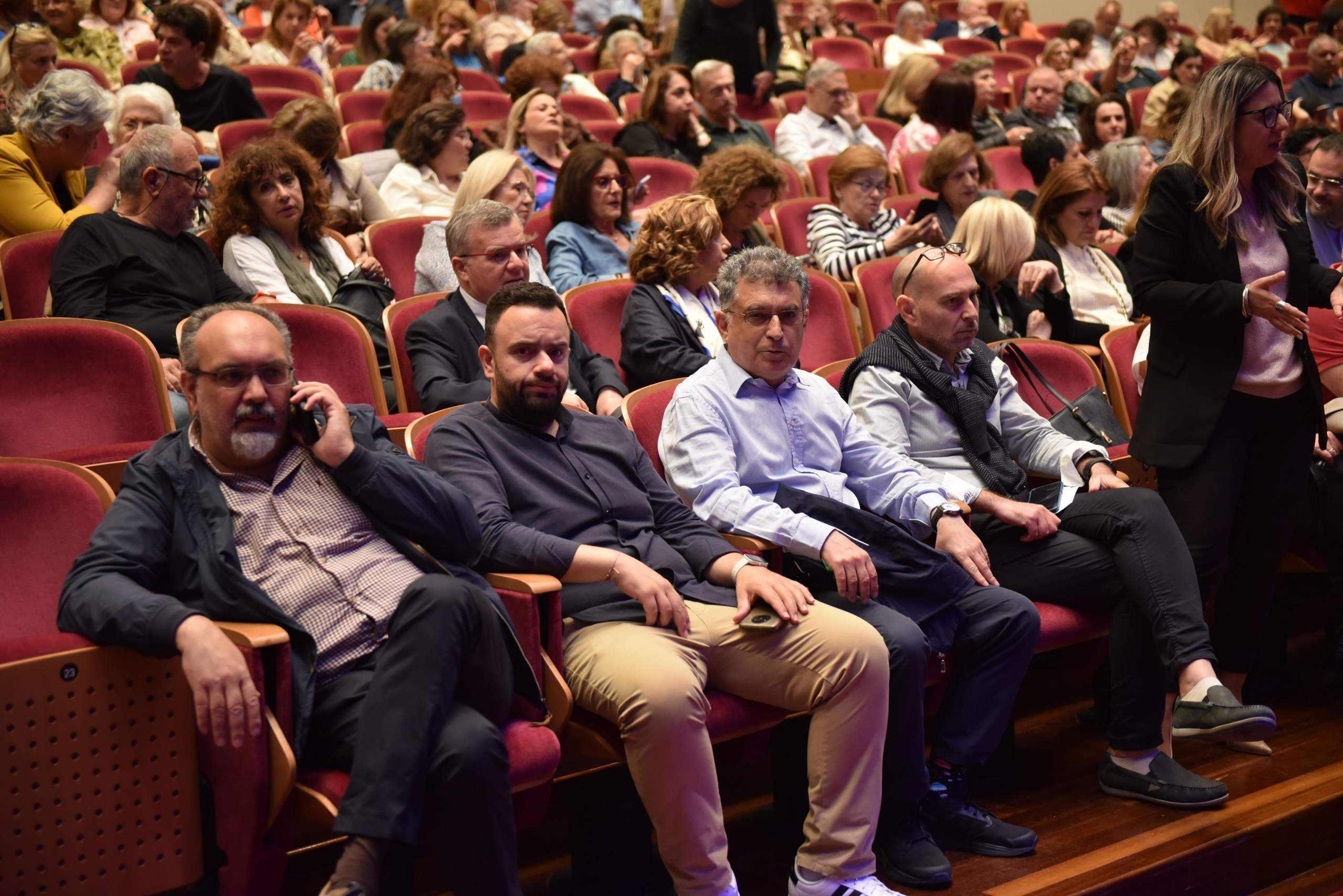 Ενθουσίασε το κοινό το αφιέρωμα στον αξέχαστο Λουκιανό Κηλαηδόνη του περιοδικού “Πατρινόραμα”