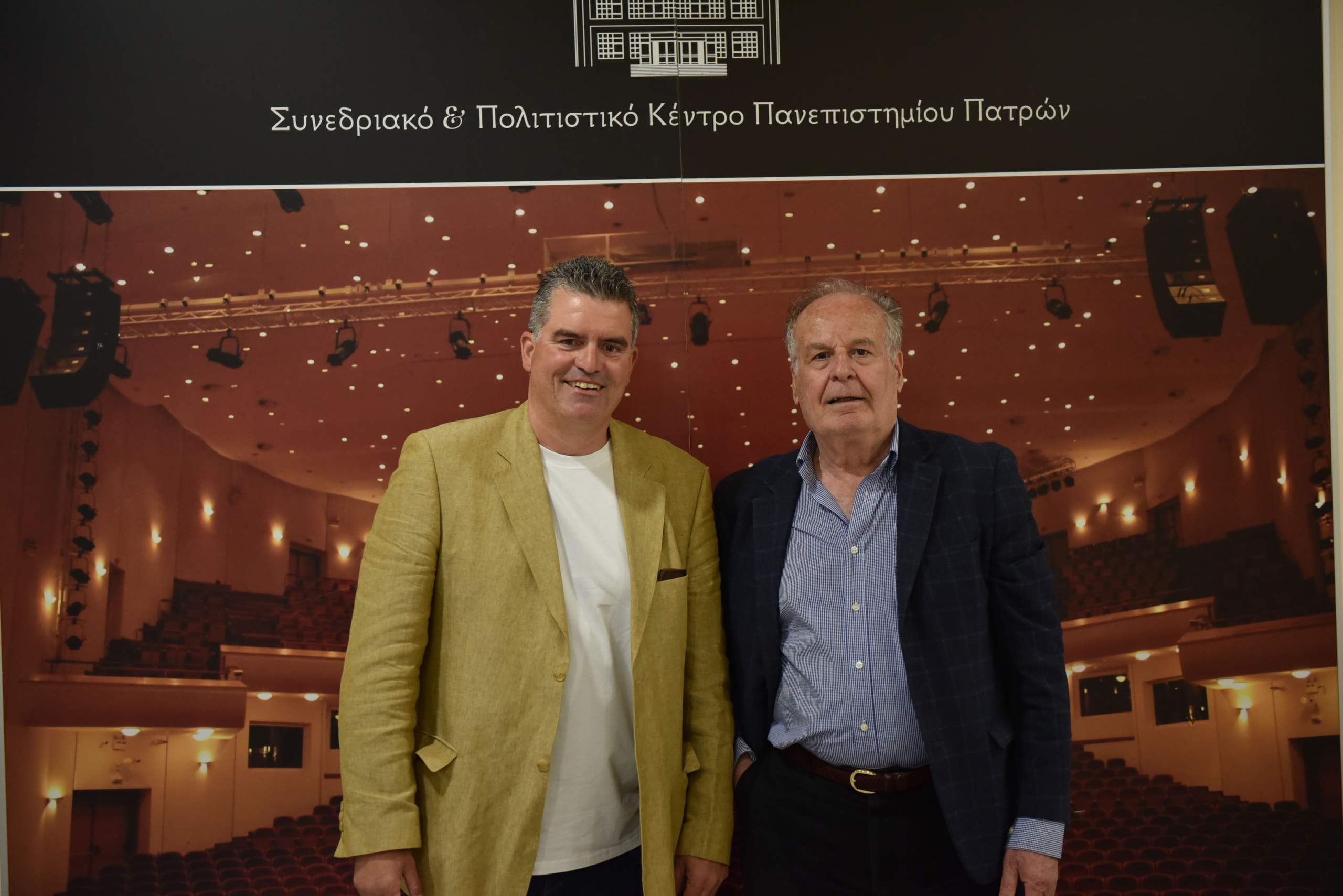 Ενθουσίασε το κοινό το αφιέρωμα στον αξέχαστο Λουκιανό Κηλαηδόνη του περιοδικού “Πατρινόραμα”