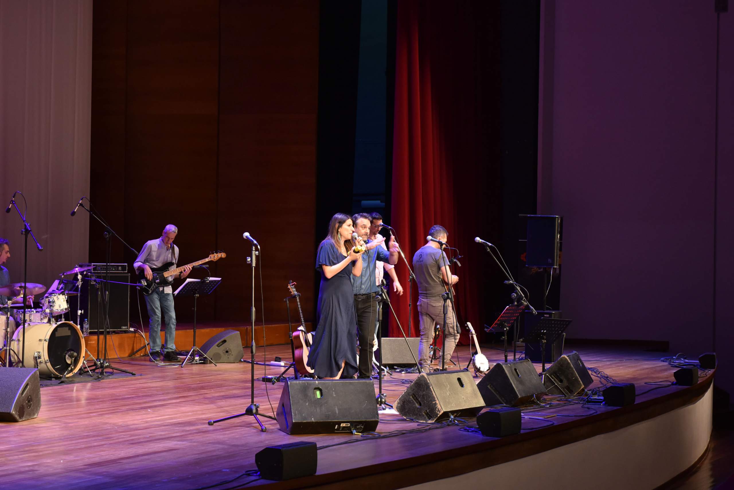 Ενθουσίασε το κοινό το αφιέρωμα στον αξέχαστο Λουκιανό Κηλαηδόνη του περιοδικού “Πατρινόραμα”