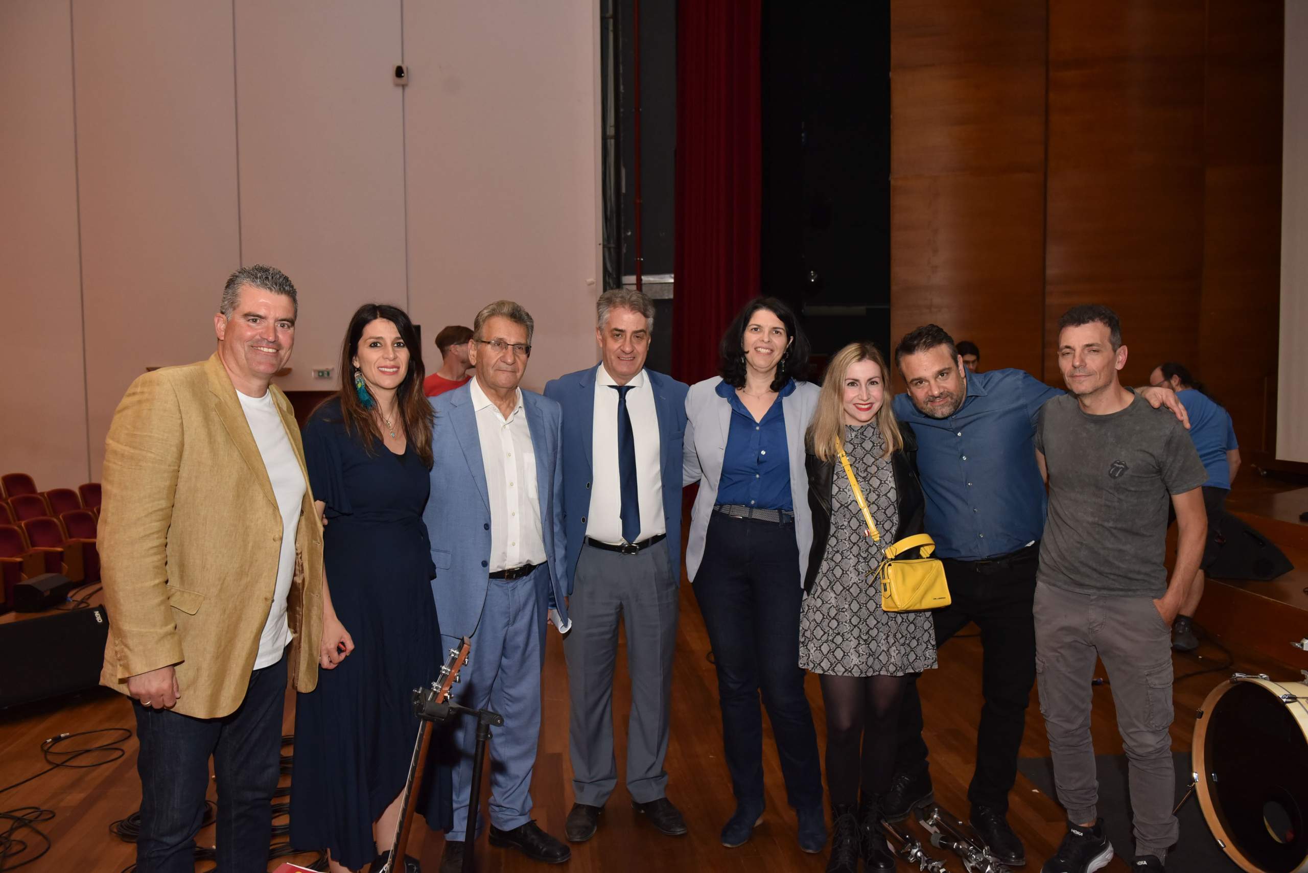 Ενθουσίασε το κοινό το αφιέρωμα στον αξέχαστο Λουκιανό Κηλαηδόνη του περιοδικού “Πατρινόραμα”