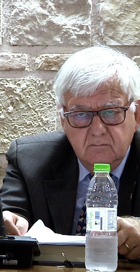 Με μεγάλη επιτυχία πραγματοποιήθηκε η παρουσίαση του βιβλίου της Μαρίας Νεγρεπόντη – Δελιβάνη «Για Ελλάδα που Ματώνει» από το περιοδικό «πατρινόραμα»