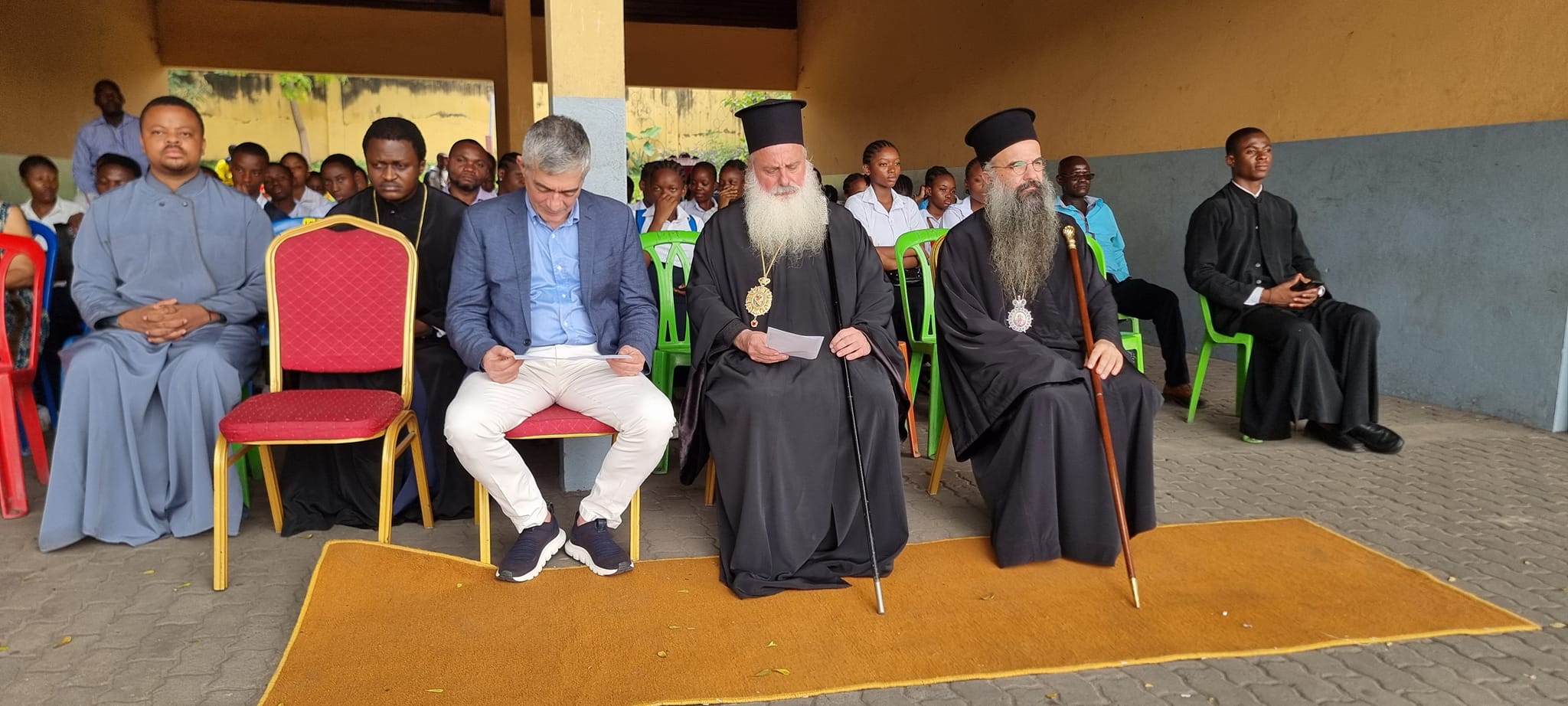 Σεβασμιότατος Μητροπολίτης Κινσάσας κ.κ. Θεοδόσιος: «Είδες τον αδελφόν σου, είδες Κύριον τον Θεόν σου»