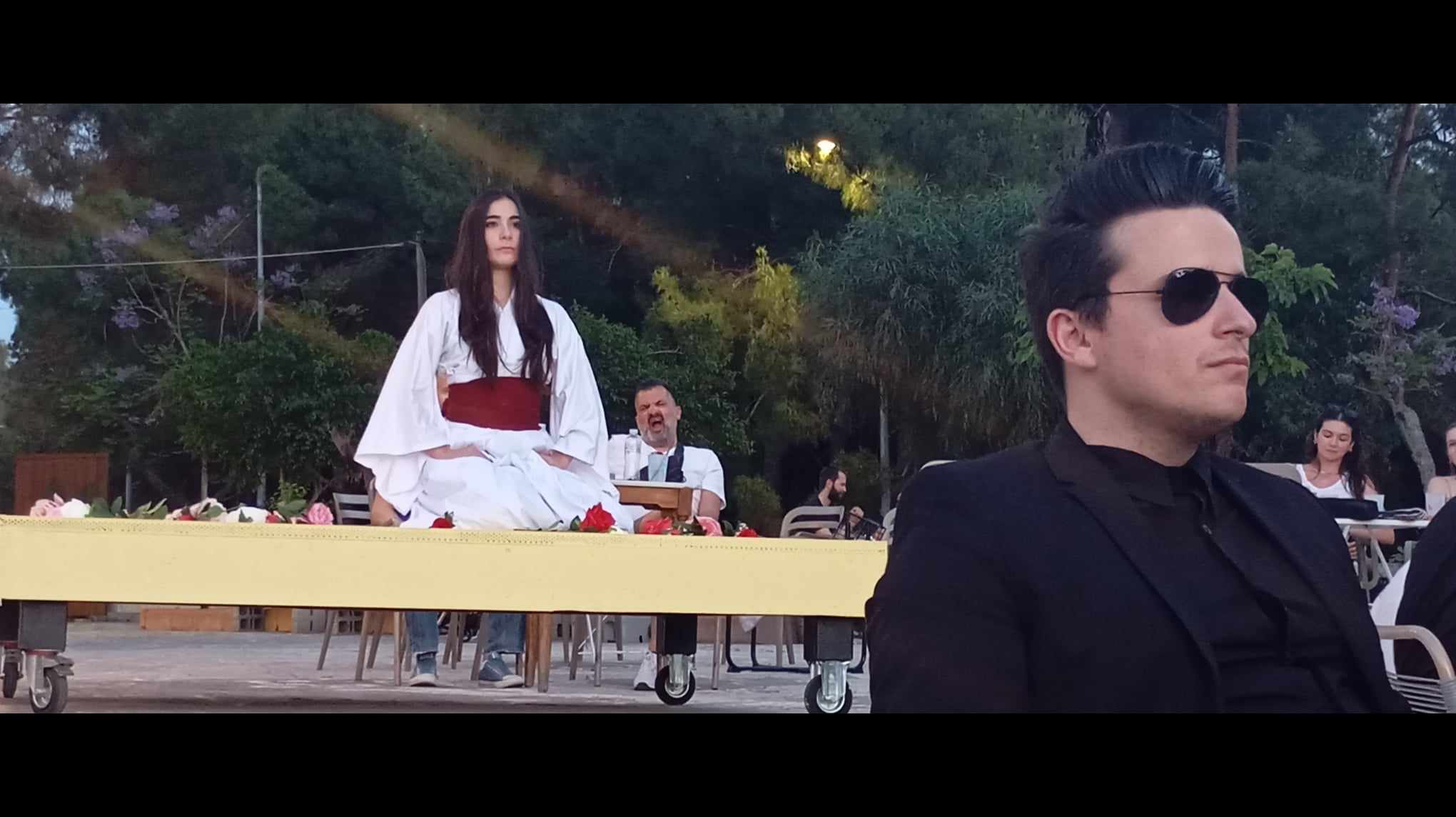 Δύο τελευταίες Παραστάσεις για το : “The Day That The World Actually Ended”, 6 & 7 Ιουνίου