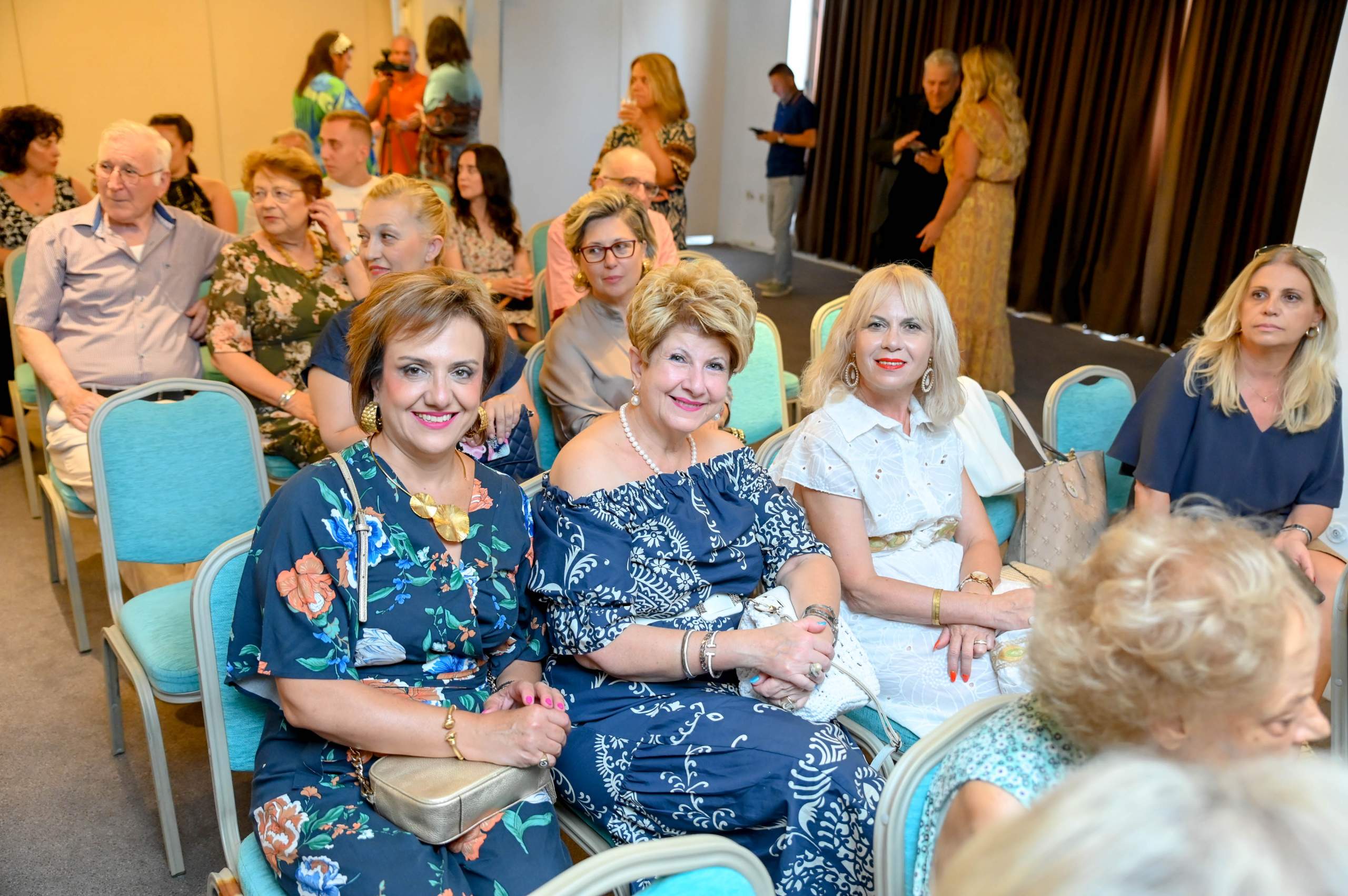 Πλήθος κόσμου απόλαυσε τις μυρωδιές και τις γεύσεις «Από την Ανατολή στη Δύση».