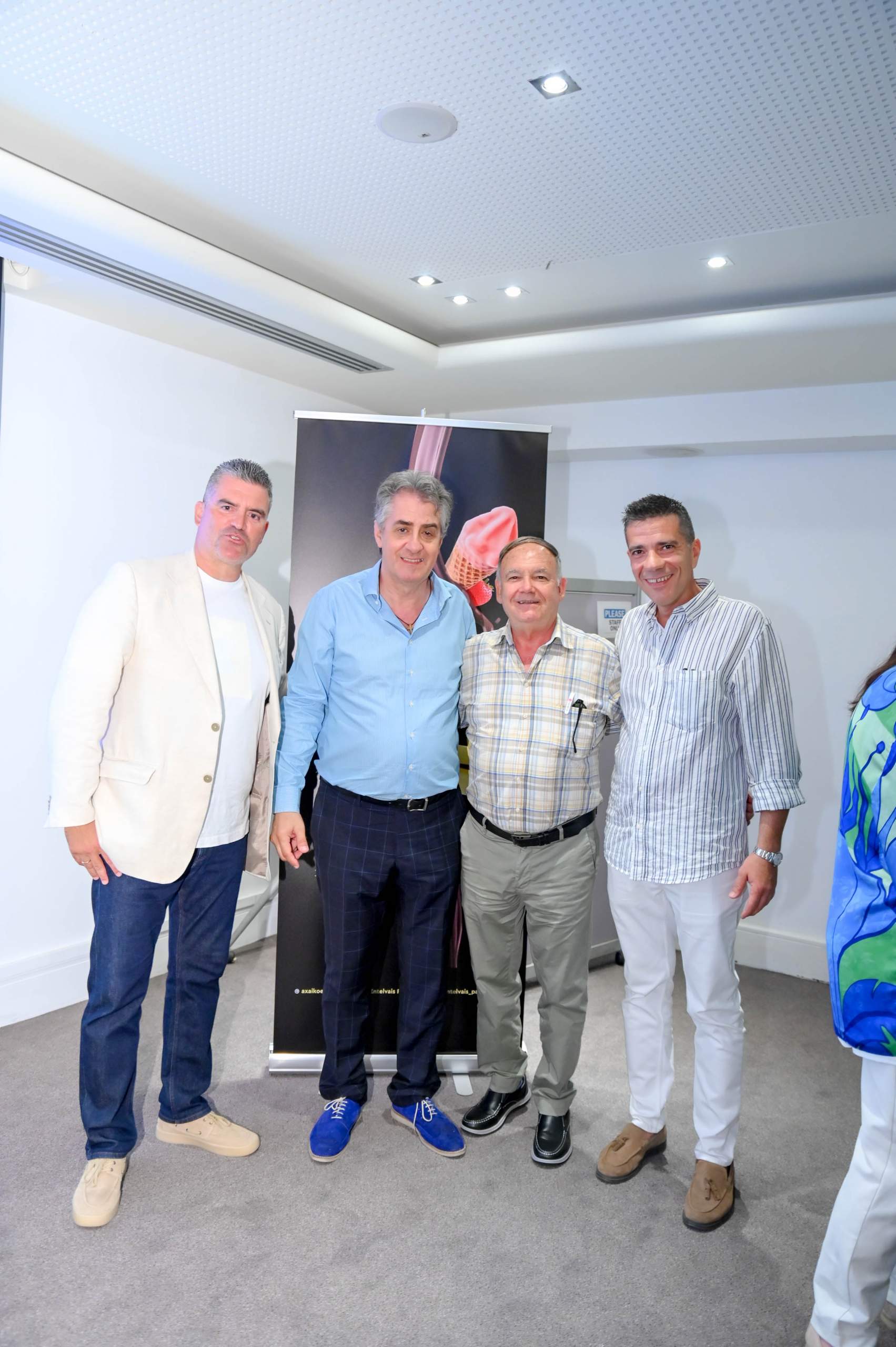 Πλήθος κόσμου απόλαυσε τις μυρωδιές και τις γεύσεις «Από την Ανατολή στη Δύση».