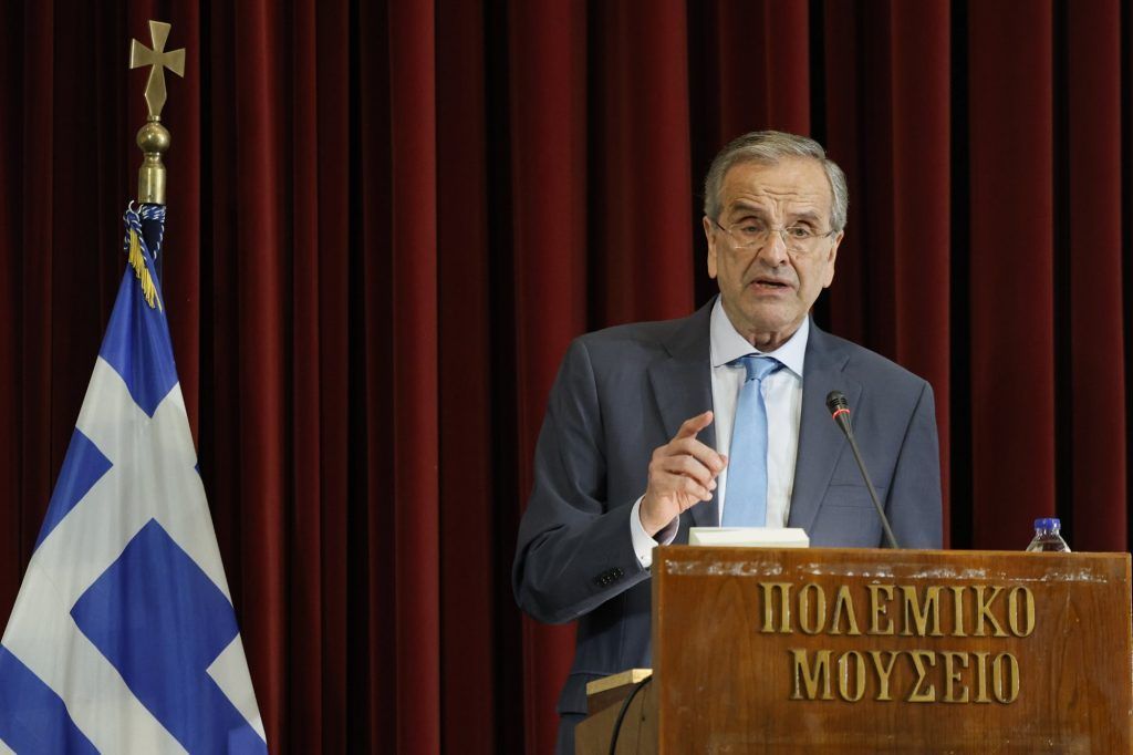 Σαμαράς – Καραμανλής: Άνοιξαν πυρ