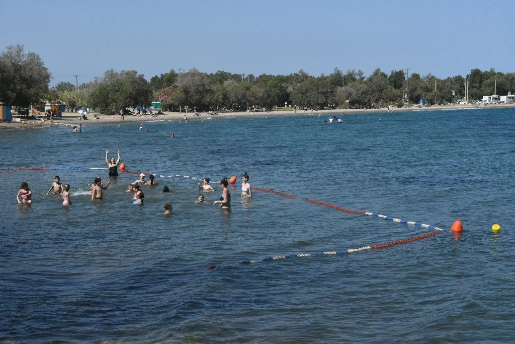Δωρεάν πρωινά μαθήματα κολύμβησης στην Πλαζ από το Πάρκο Εκπαιδευτικών Δράσεων του Δήμου Πατρέων