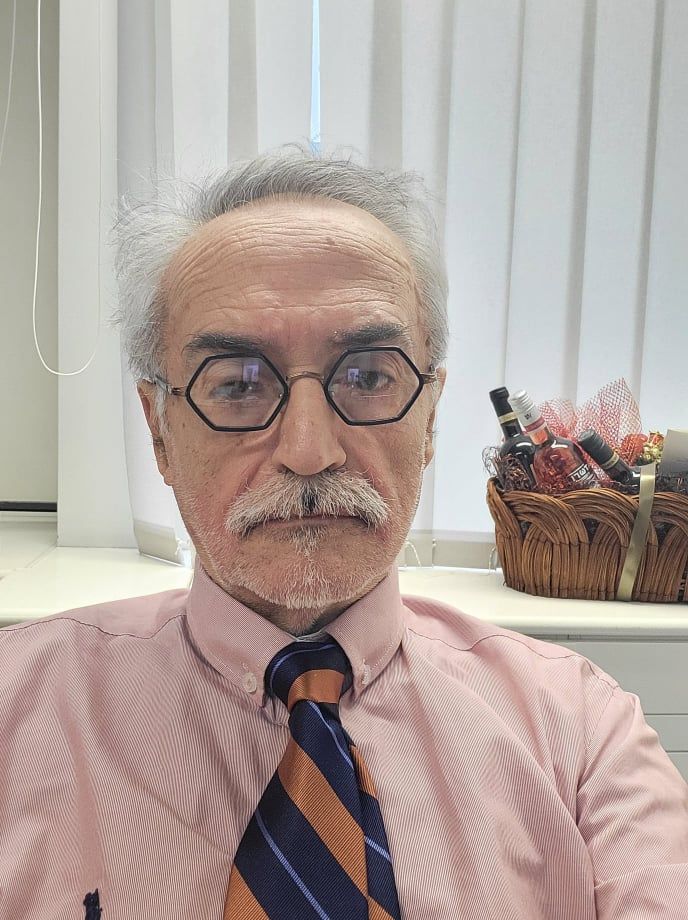 Ιωάννης Δ. Σπηλιώτης Χειρουργός – Ογκολόγος: “Το ταξίδι μιας ζωής μέσα από το δόσιμο στην επιστήμη”