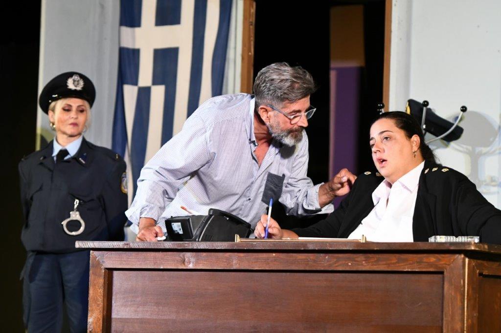 Ένας «κλέφτης που… φωνάζει» έβαλε τίτλους τέλους στο Φεστιβάλ Ερασιτεχνικού Θεάτρου