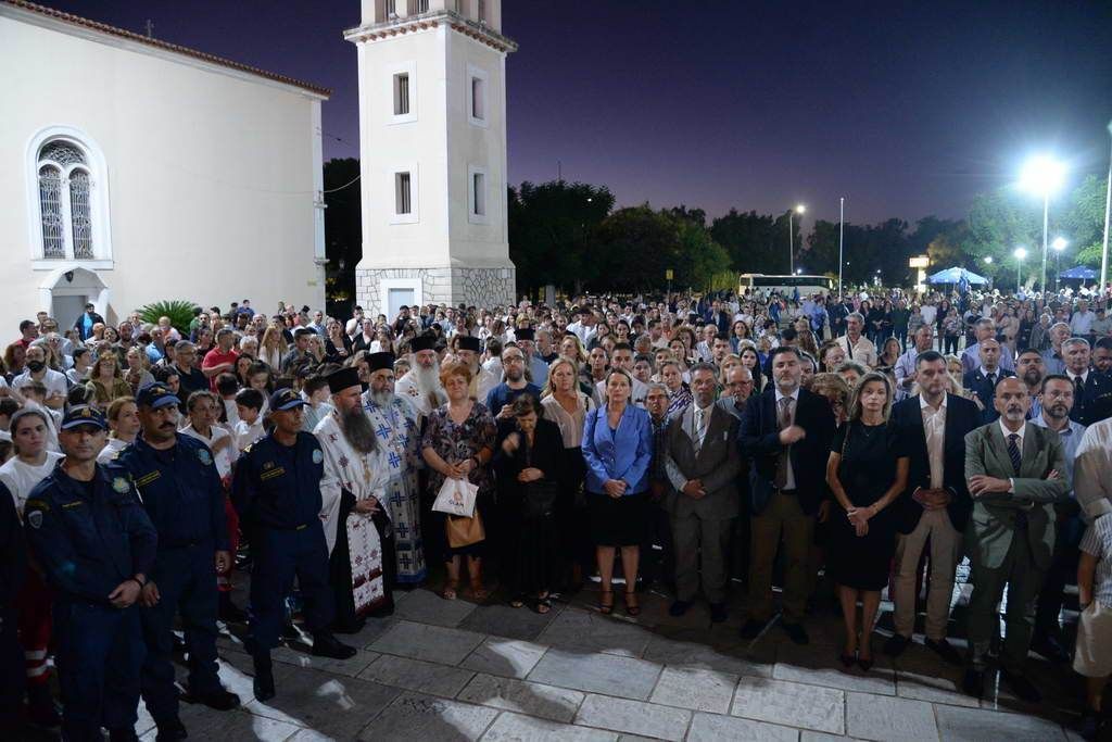 Οι αντιδήμαρχοι Β. Σαμούρη και Α. Τογιοπούλου στις εκδηλώσεις επανακομιδής της Τιμίας Κάρας Αποστόλου Ανδρέου