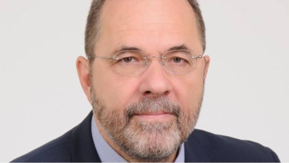 Εκπρόσωπος του υποψήφιου προέδρου του ΠΑΣΟΚ Χάρη Δούκα ο Αχαιός δικηγόρος Μαρίνος Σκανδάμης