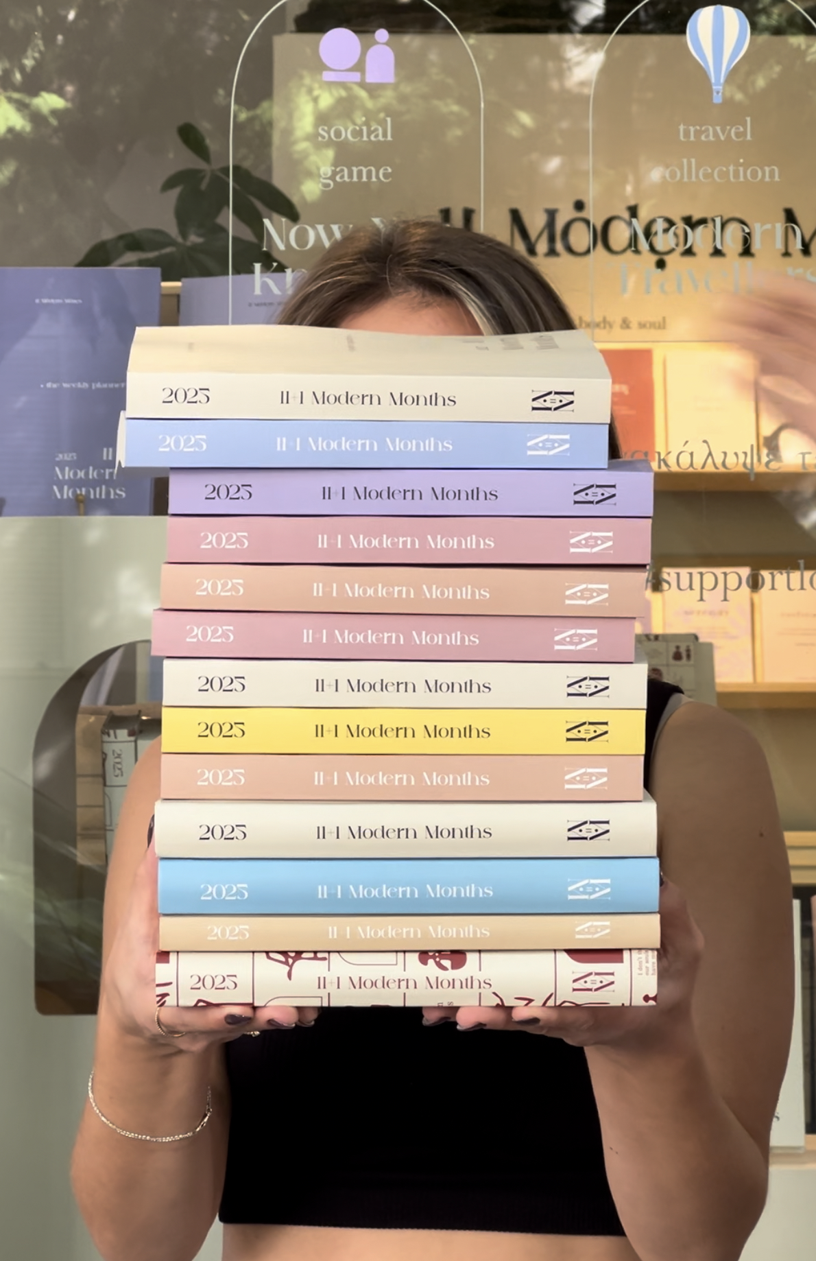 Το πατραϊκό brand “11 Modern Muses” γιορτάζει 2 Χρόνια Καλλιτεχνικής Έμπνευσης