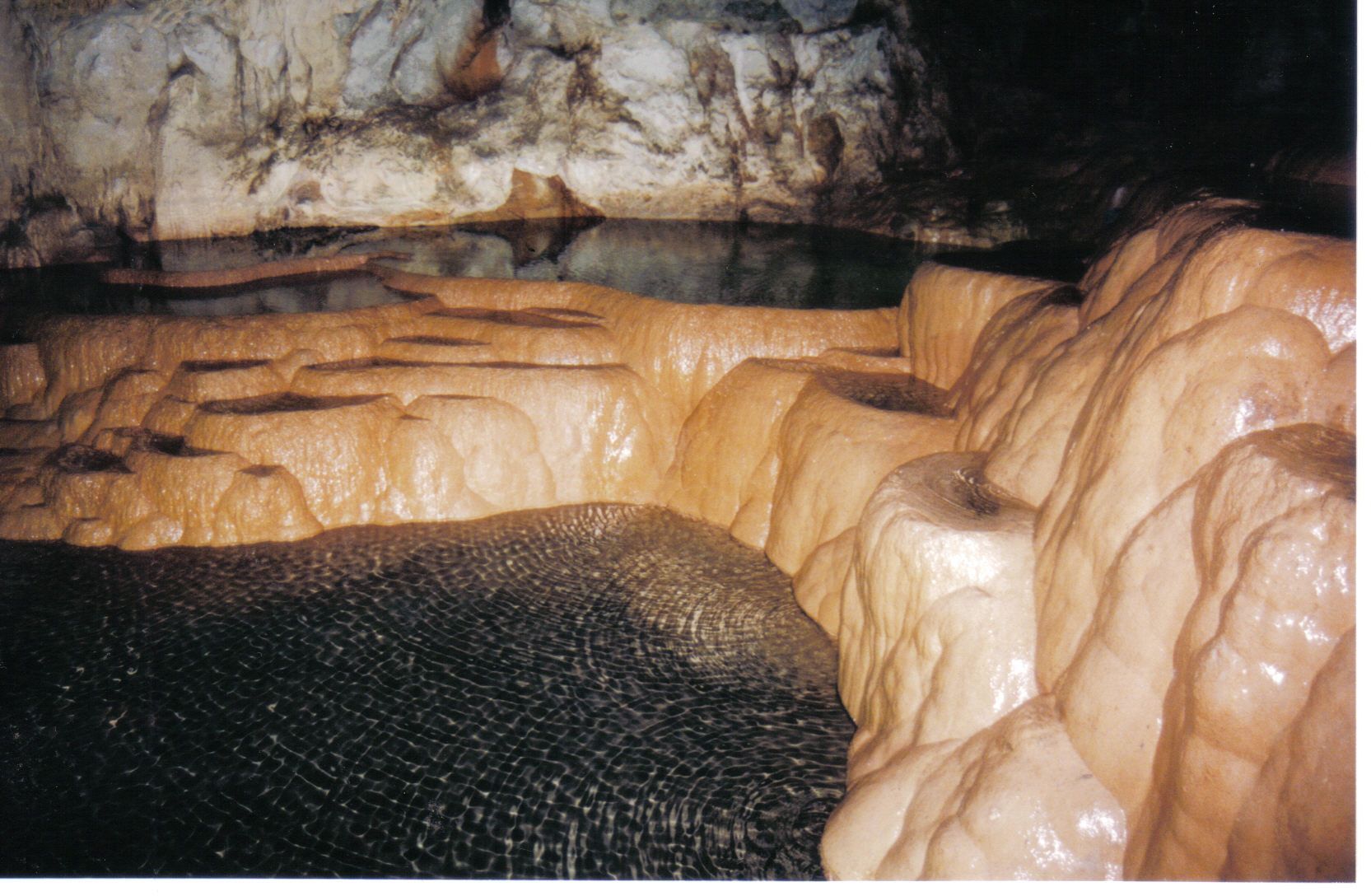 60 χρόνια Σπήλαιο Λιμνών