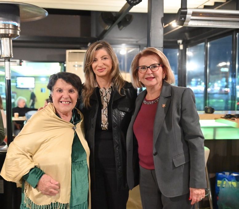 Η Αντιδήμαρχος Βίβιαν Σαμούρη στην εκδήλωση του Ομίλου Εθελοντών ”ΑγκαλιάΖΩ”