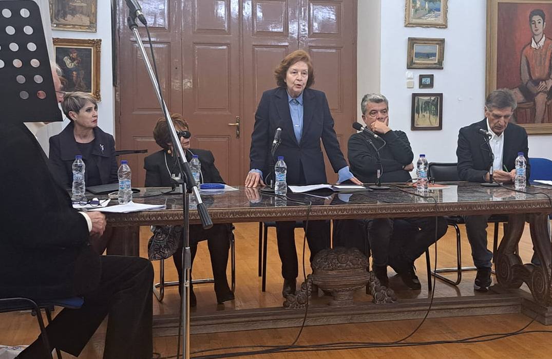 Λάμπρυνε τη Χαλκίδα η βραδιά ποίησης με τον ποιητή και καθηγητή Χρίστο Μπελλέ