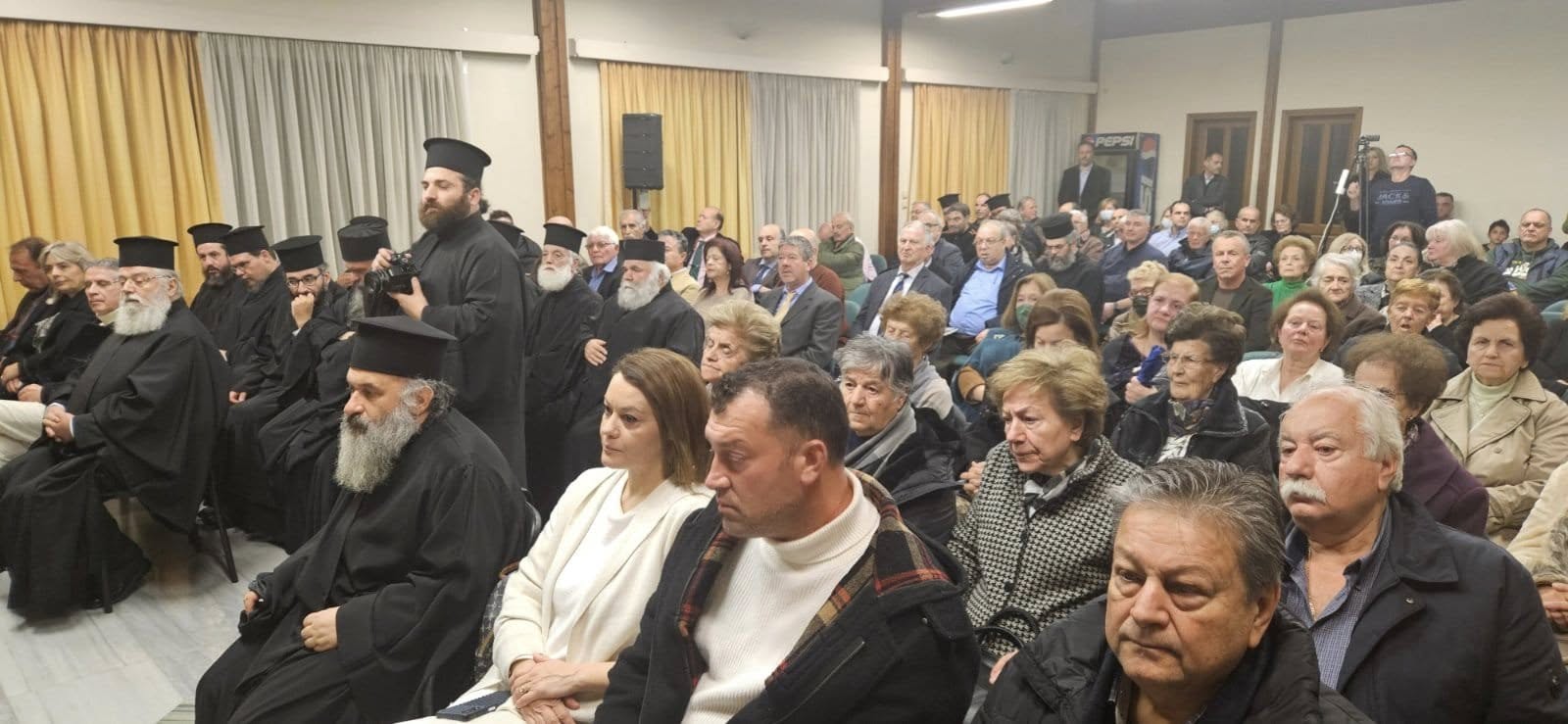 Πρώτη παρουσίαση του νέου βιβλίου των Εκδόσεων Κερπινή στο Αίγιο: “Τεκτονισμός και Φιλική Εταιρεία” από τον Φωκίωνα Ζαΐμη, Εκδότη και Αντιπεριφερειάρχη Αχαΐας