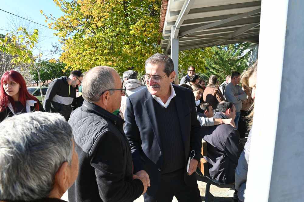 Ο ΔΗΜΑΡΧΟΣ ΠΑΤΡΕΩΝ, ΚΩΣΤΑΣ ΠΕΛΕΤΙΔΗΣ, ΣΤΑ ΙΔΡΥΜΑΤΑ ΚΑΙ ΣΤΟ ΚΑΡΑΜΑΝΔΑΝΕΙΟ ΓΙΑ ΑΝΤΑΛΛΑΓΗ ΕΥΧΩΝ