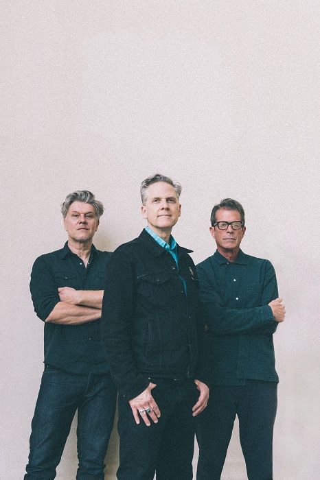 CALEXICO (Trio) | Extra show added | Κυριακή 9 Φεβρουαρίου, 21:00 | Gagarin 205