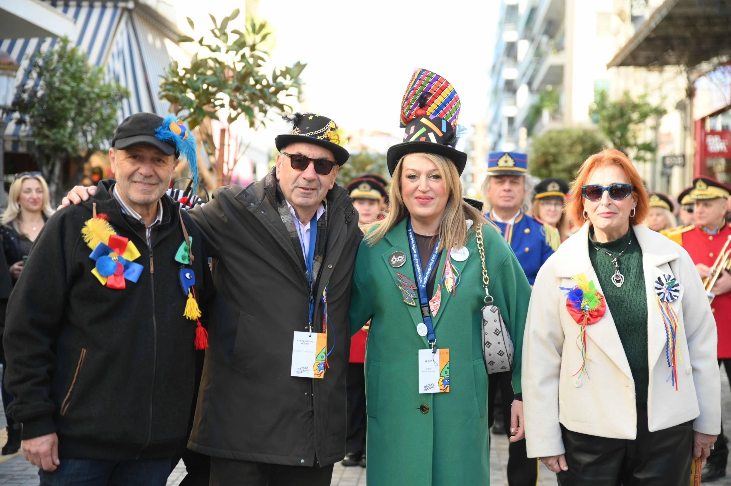 Έγινε Ντόρος στο κέντρο της καρναβαλικής Πάτρας (ΦΩΤΟ)