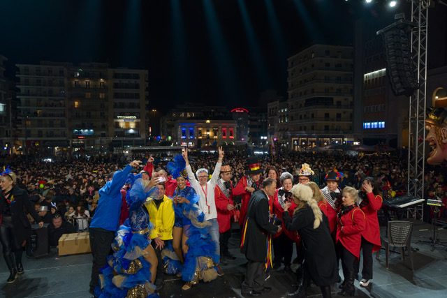Με τους καλύτερους οιωνούς άνοιξε τα φτερά του το Πατρινό Καρναβάλι 2025