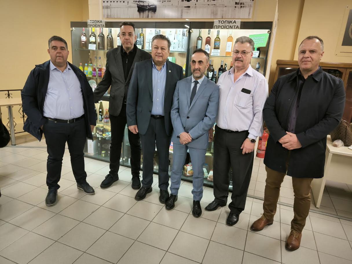 ΚΟΠΗ ΠΙΤΑΣ ΤΟΥ ΕΠΙΜΕΛΗΤΗΡΙΟΥ ΑΧΑΪΑΣ ΣΤΟ ΠΑΡΑΡΤΗΜΑ ΑΙΓΙΑΛΕΙΑΣ