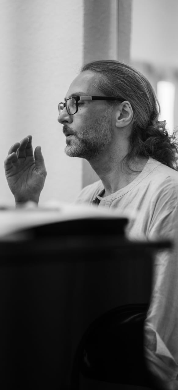 Παράσταση «Enoch Arden» – Η ιστορία ενός ναυαγού με τον Πυγμαλίωνα Δαδακαρίδη στην Πάτρα