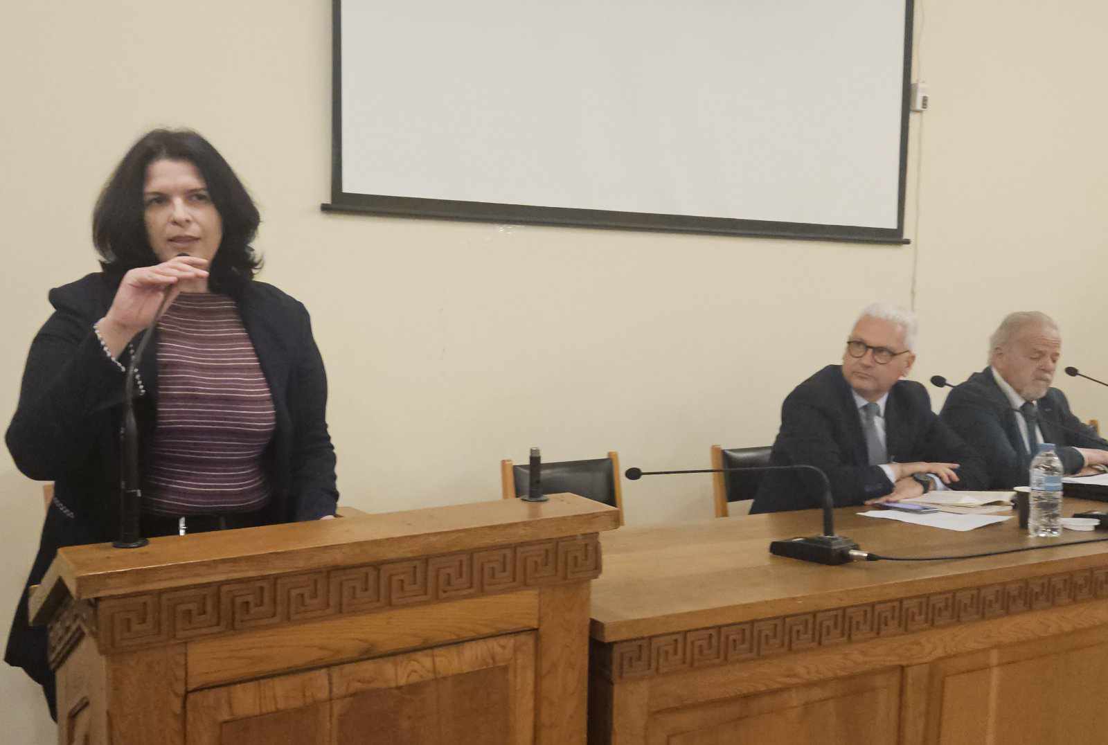 Κατέκτησε τις καρδιές των Πατρινών το βιβλίο του καθηγητή Γιάννη Π.Α. Ιωαννίδη ” Αντικριστές Πολιτείες”