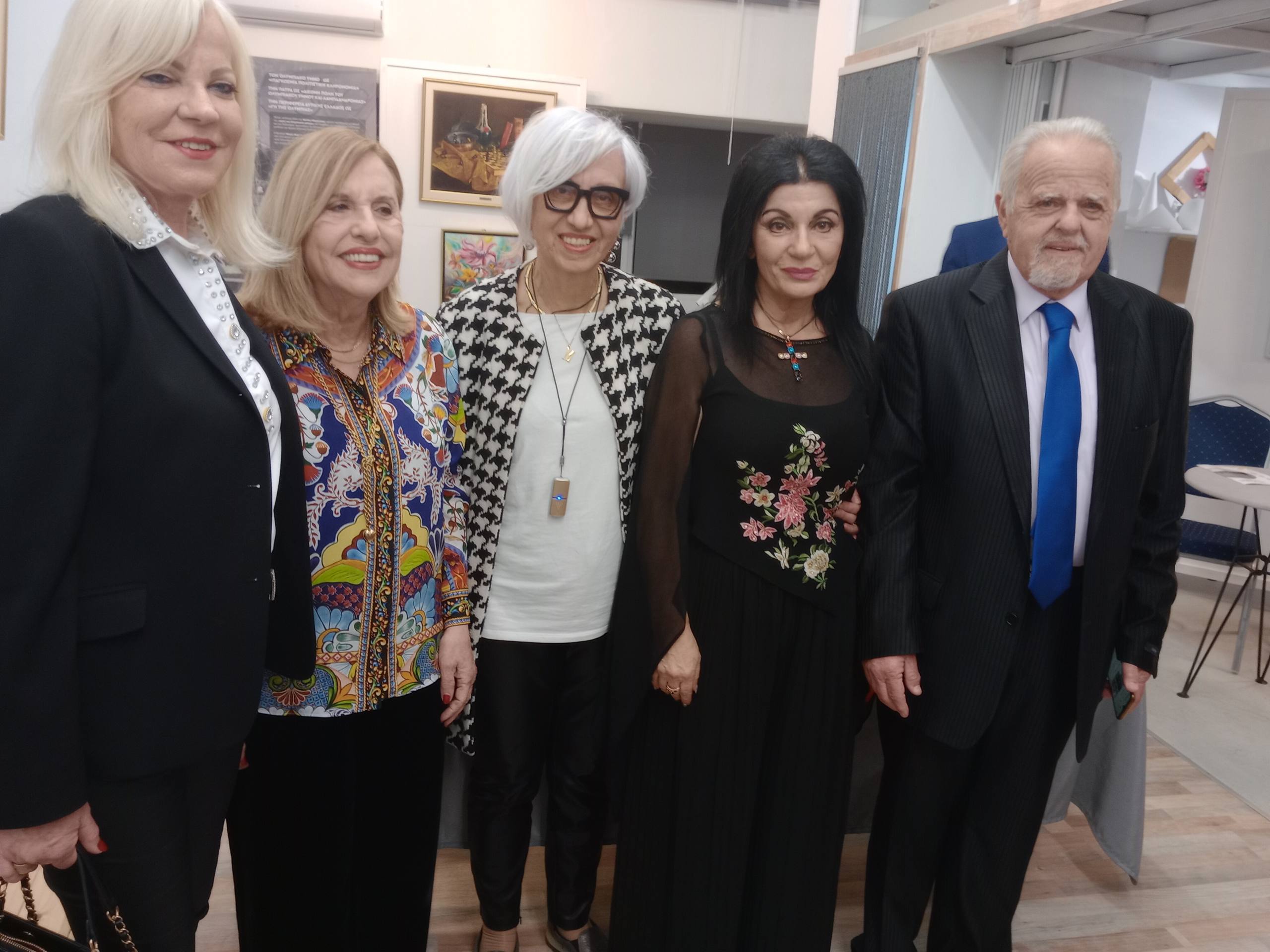 Το βιβλίο “Τάματα” του Δρα Παναγιώτη Καμπάνη,κατάκτησε τις καρδιές των Πατρινών.