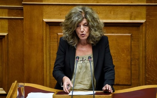Σία Αναγνωστοπούλου : «Απαράδεκτες τιμές των μηνιαίων καρτών και προβλήματα προσβασιμότητας για άτομα με αναπηρία στο Αστικό ΚΤΕΛ Πάτρας»