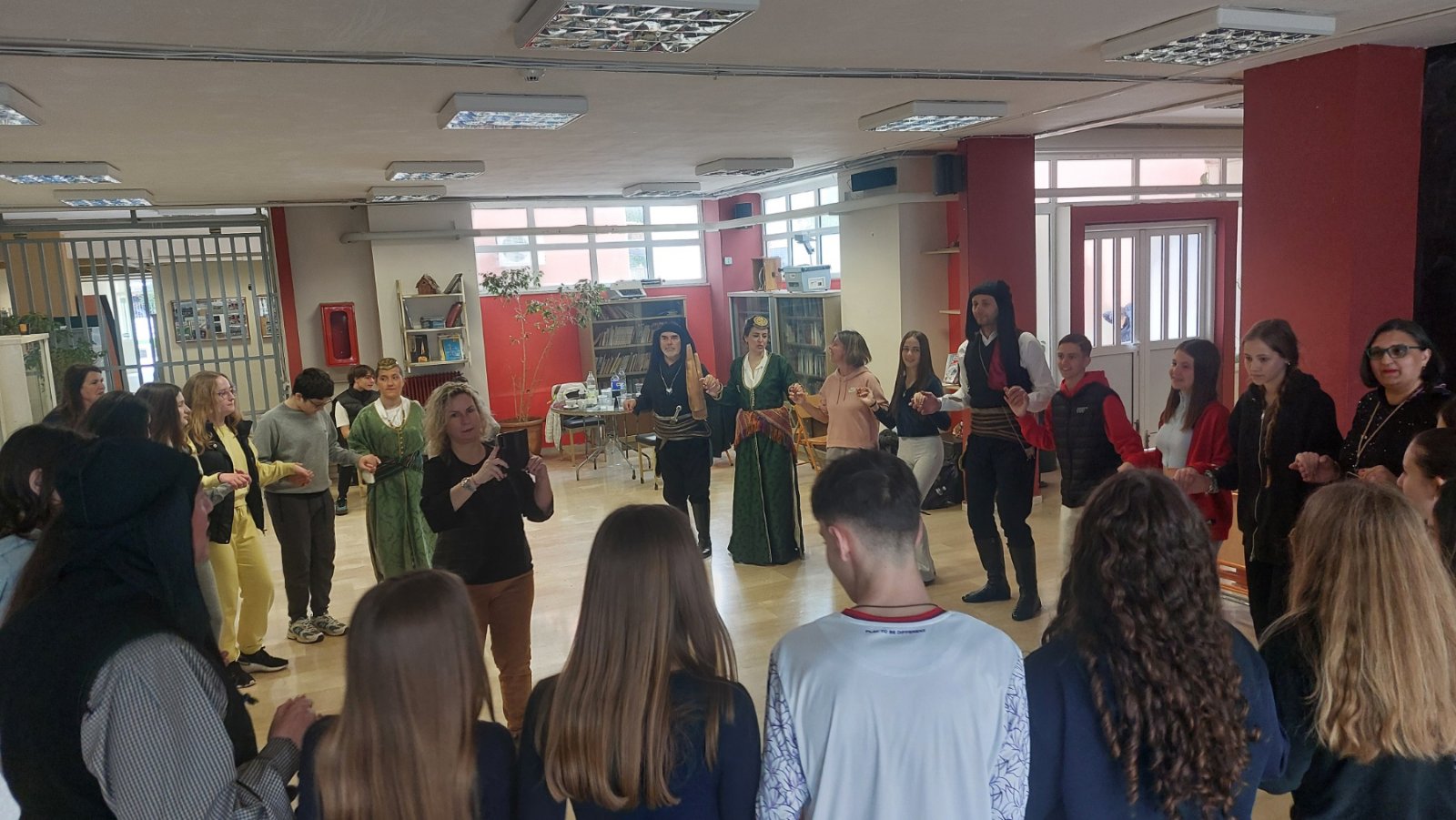 Εκπαιδευτική επίσκεψη του Φάρου Ποντίων στο Γυμνάσιο Ρίου