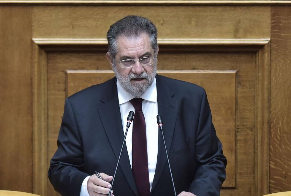 «Θετική εξέλιξη η παραχώρηση στους κατοίκους της Πάτρας της κοίτης Διακονιάρη και η πρόοδος για τον Ριγανόκαμπο – Ούτε βήμα πίσω για το παλιό λιμάνι της Πάτρας»
