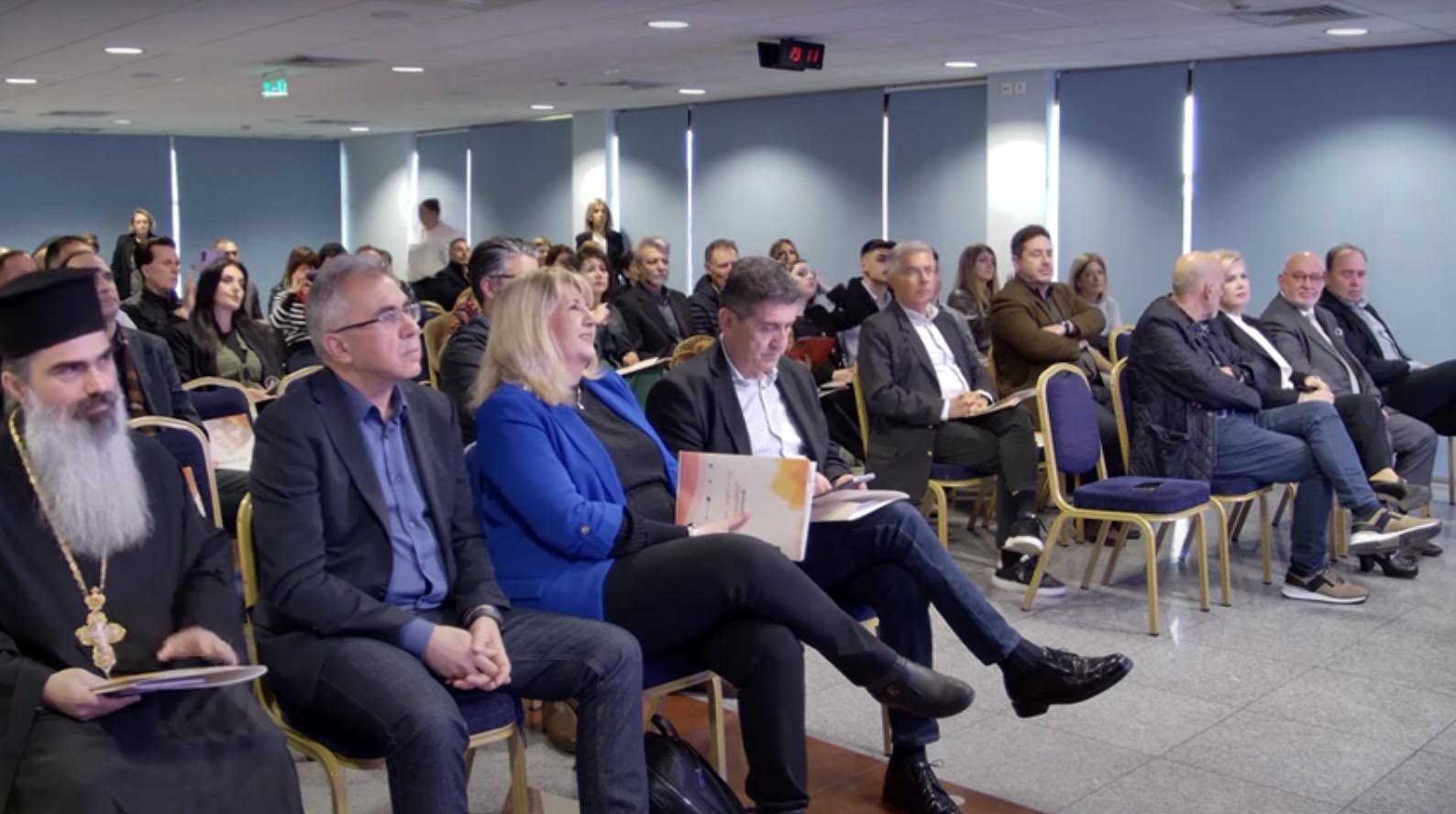 Παρουσιάστηκε στην Πάτρα το πρόγραμμα «Κλικ Ζωής» για την 24ωρη υποστήριξη ηλικιωμένων και ΑμεΑ