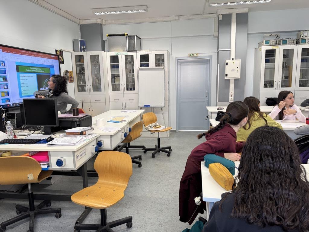 Δράση του ΓΕΛ Ρίου για την Παγκόσμια Ημέρα Ποίησης