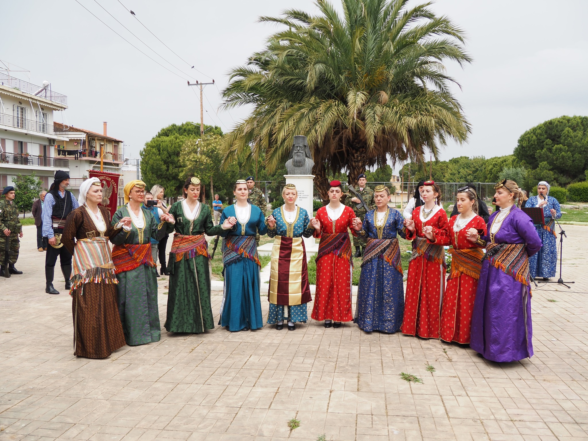 Με τη δέουσα σεμνότητα πραγματοποιήθηκαν στην Πάτρα οι επίσημες εκδηλώσεις μνήμης για τη Γενοκτονία των Ελλήνων του Πόντου