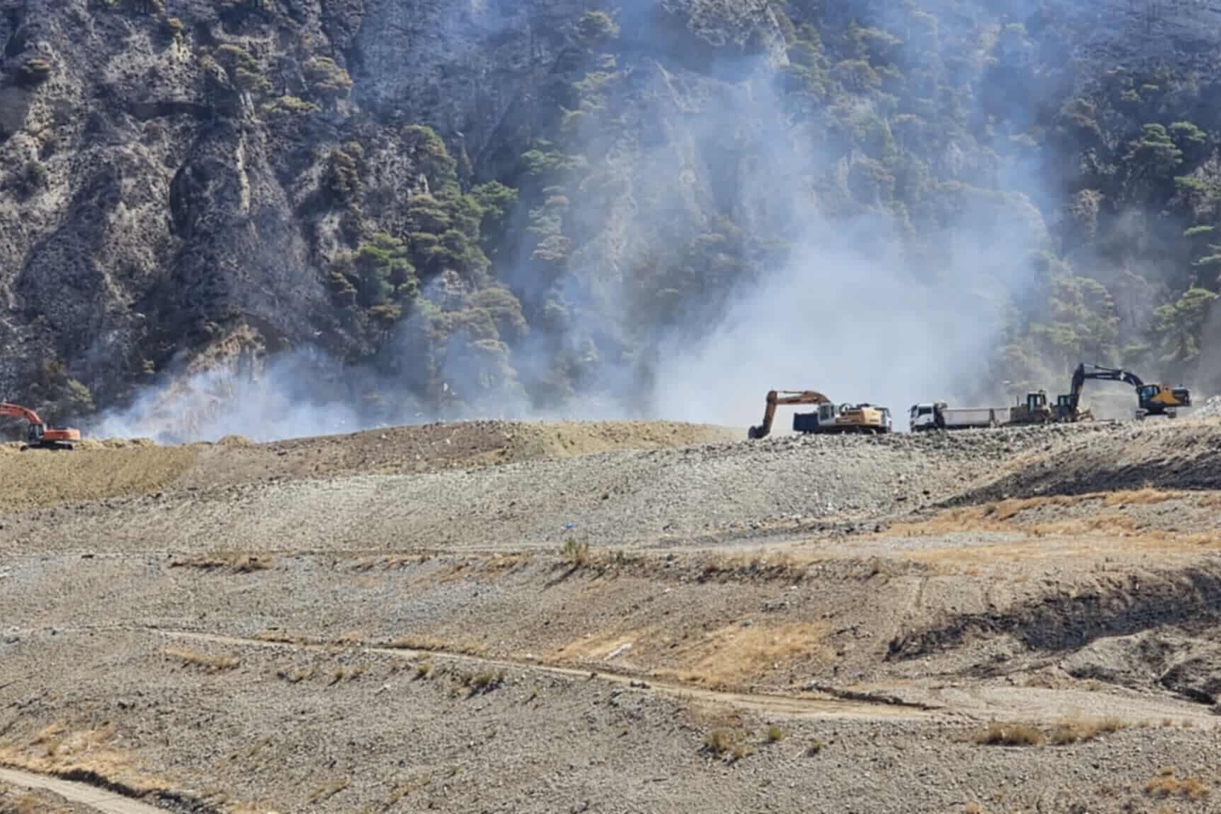 Το “σπιράλ” για τις φωτιές της Πάτρας: “Μια πρώτη ψύχραιμη αποτίμηση”