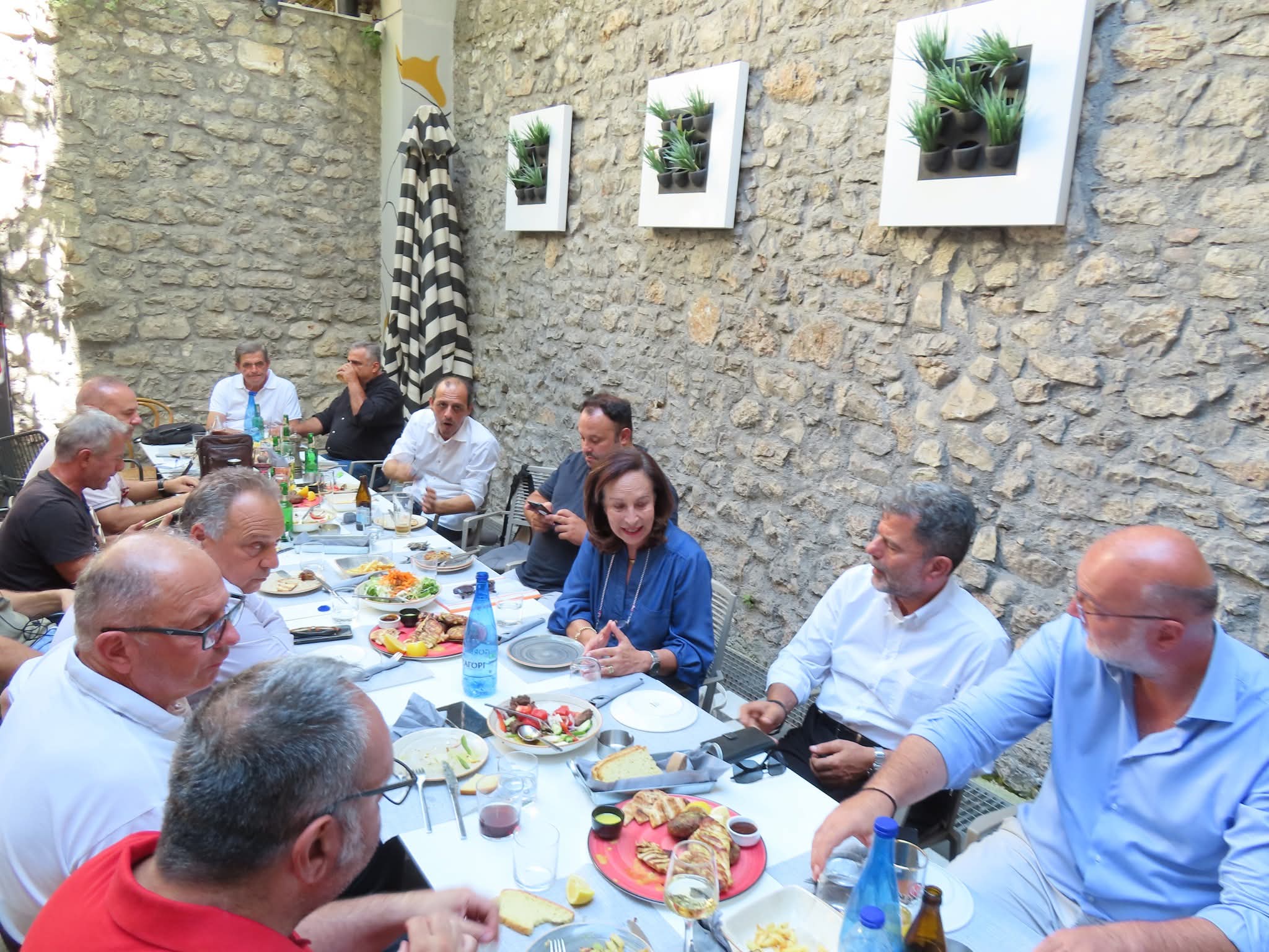 Από την Πάτρα η Άννα Διαμαντοπούλου: “Άμεσα άτοκα δάνεια στους πυρόπληκτους”