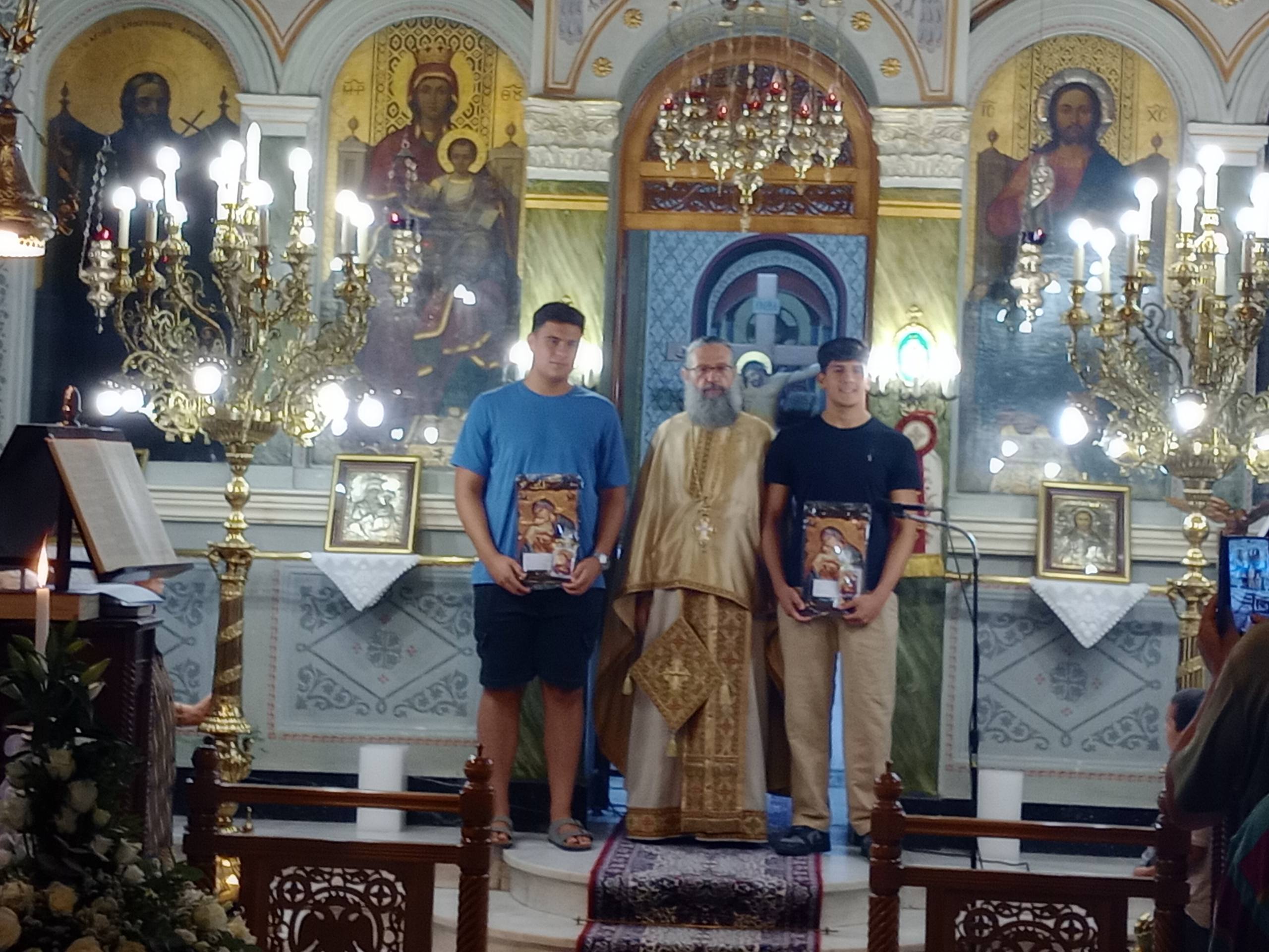 «Λαμπρή τιμή από την Ιερά Μητρόπολη Πατρών και την Ενορία Αγίου Ανδρέου Εγλυκάδος στους πρωταθλητές της Εθνικής Πόλο Εφήβων»