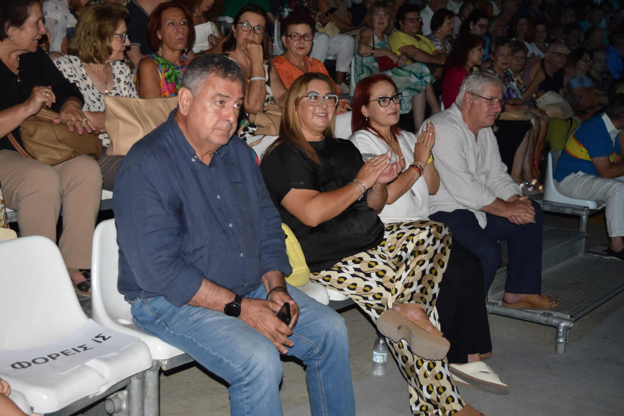 Xίλιοι διακόσιοι και πλέον θεατές αποθέωσαν την “dream team” του ρεμπέτικου, σε μια ανεπανάληπτη συναυλία !