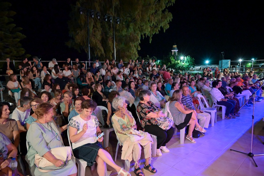 Διεθνές Φεστιβάλ Πάτρας 2025: «Θέρος έρος» στον Πολυχώρο Πολιτισμού της Ιχθυόσκαλας μπροστά σ’ ένα πολυπληθές και θερμό κοινό