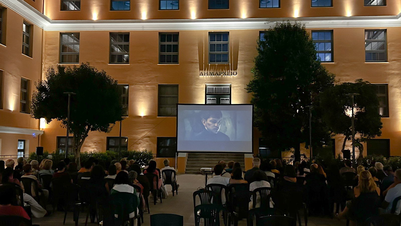 Ο Δημοτικός Κινητός Κινηματογράφος συνεχίζεται με την προβολή της ταινίας «Junkyard Dog» (Το Κοπρόσκυλο)