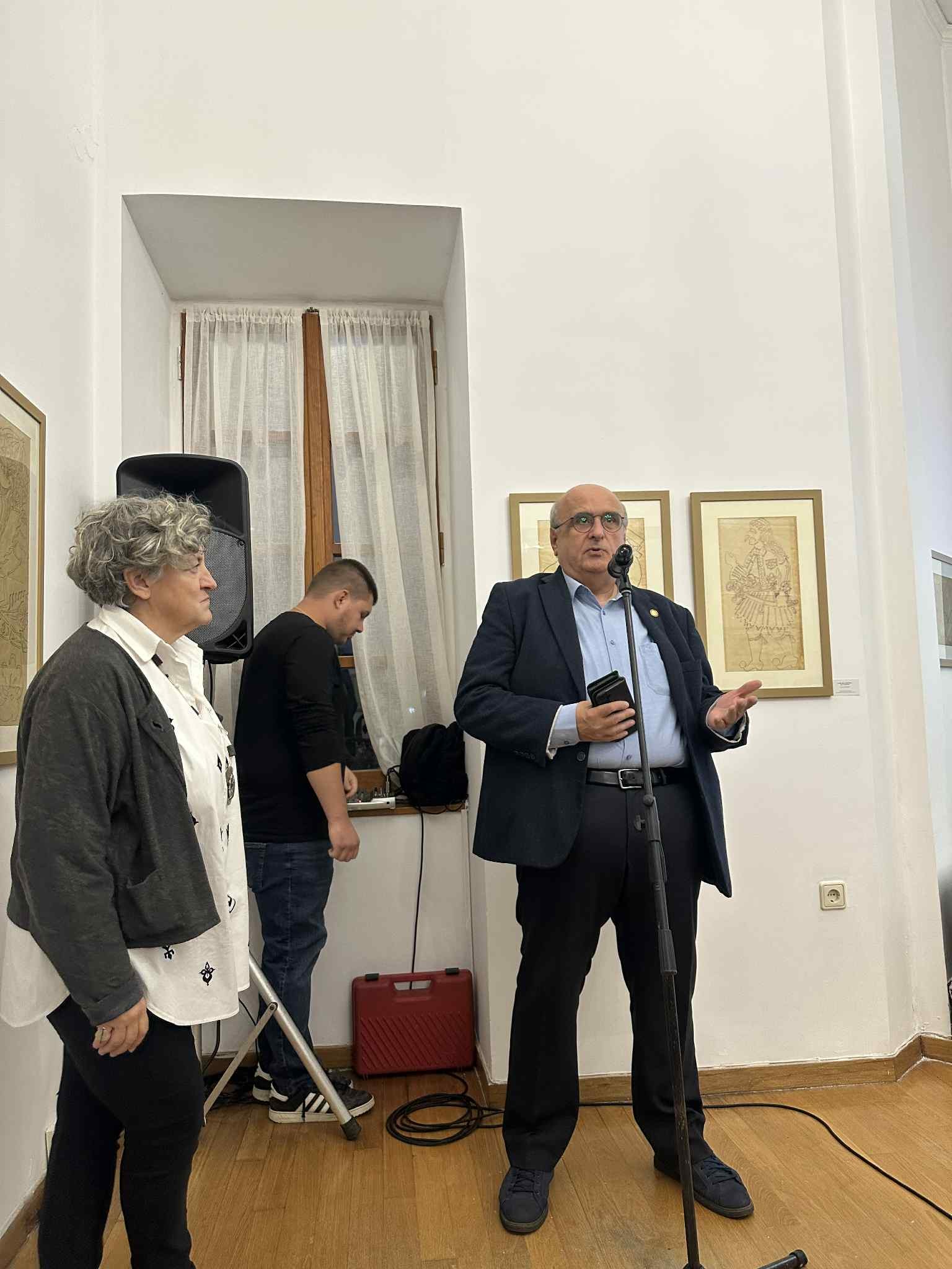 «Όταν το Θέατρο Σκιών γίνεται προσευχή στο φως»