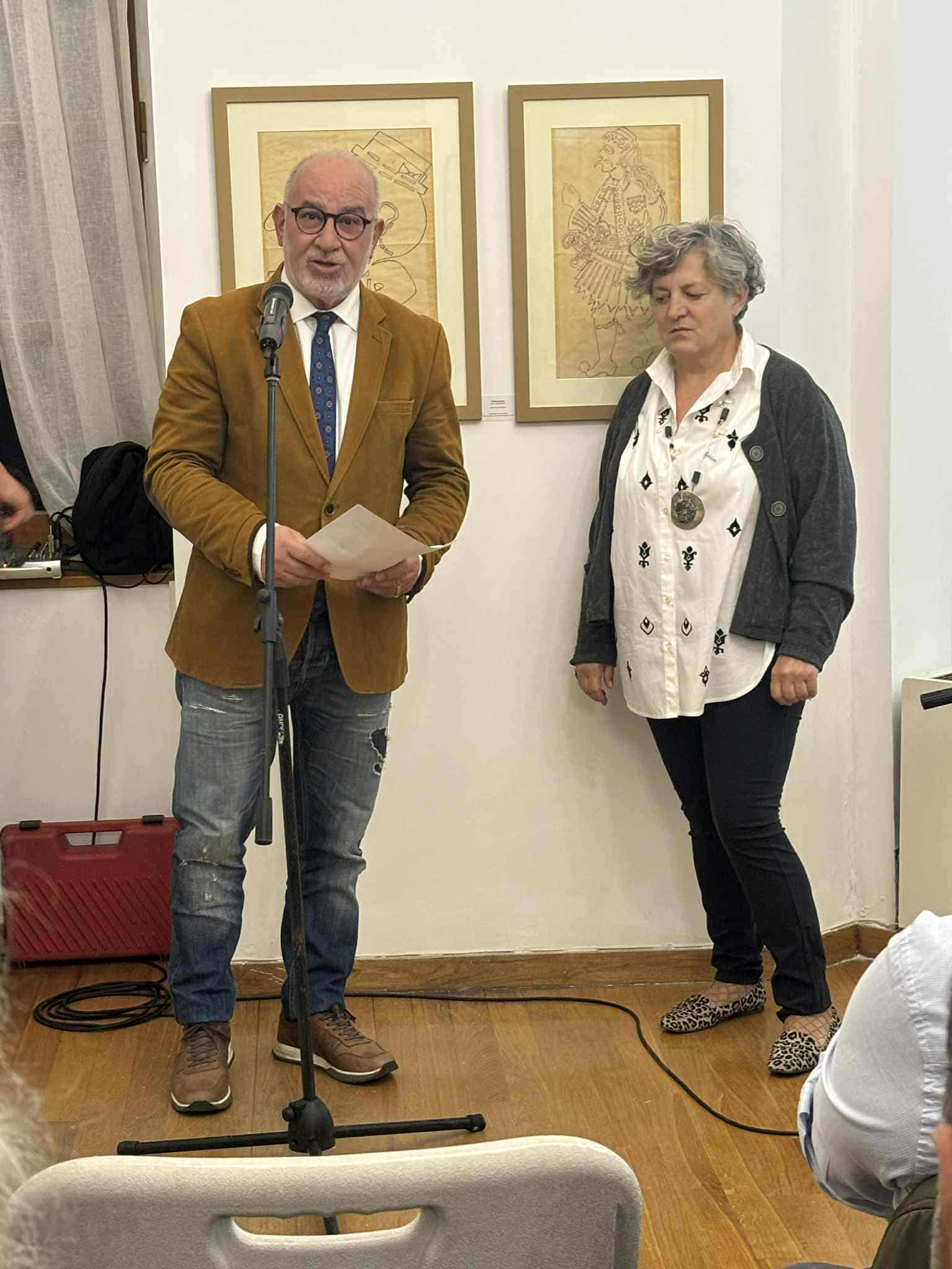 «Όταν το Θέατρο Σκιών γίνεται προσευχή στο φως»