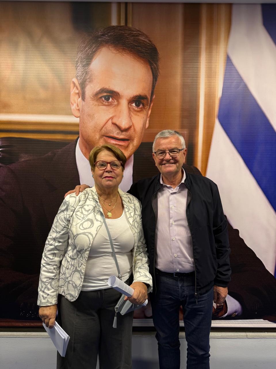 Εκλογές ΔΕΕΠ ΝΔ Αχαΐας: Η Φανή Καλαντζή στηρίζει τον Αντώνη Κουνάβη