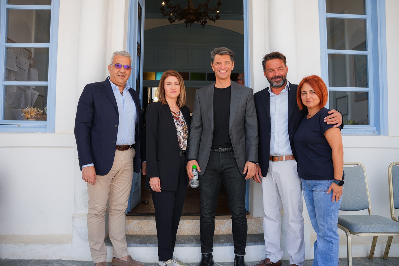 Η ΘΕΟΝΗ δίπλα στους μαθητές των άνυδρων νησιών του Αιγαίου