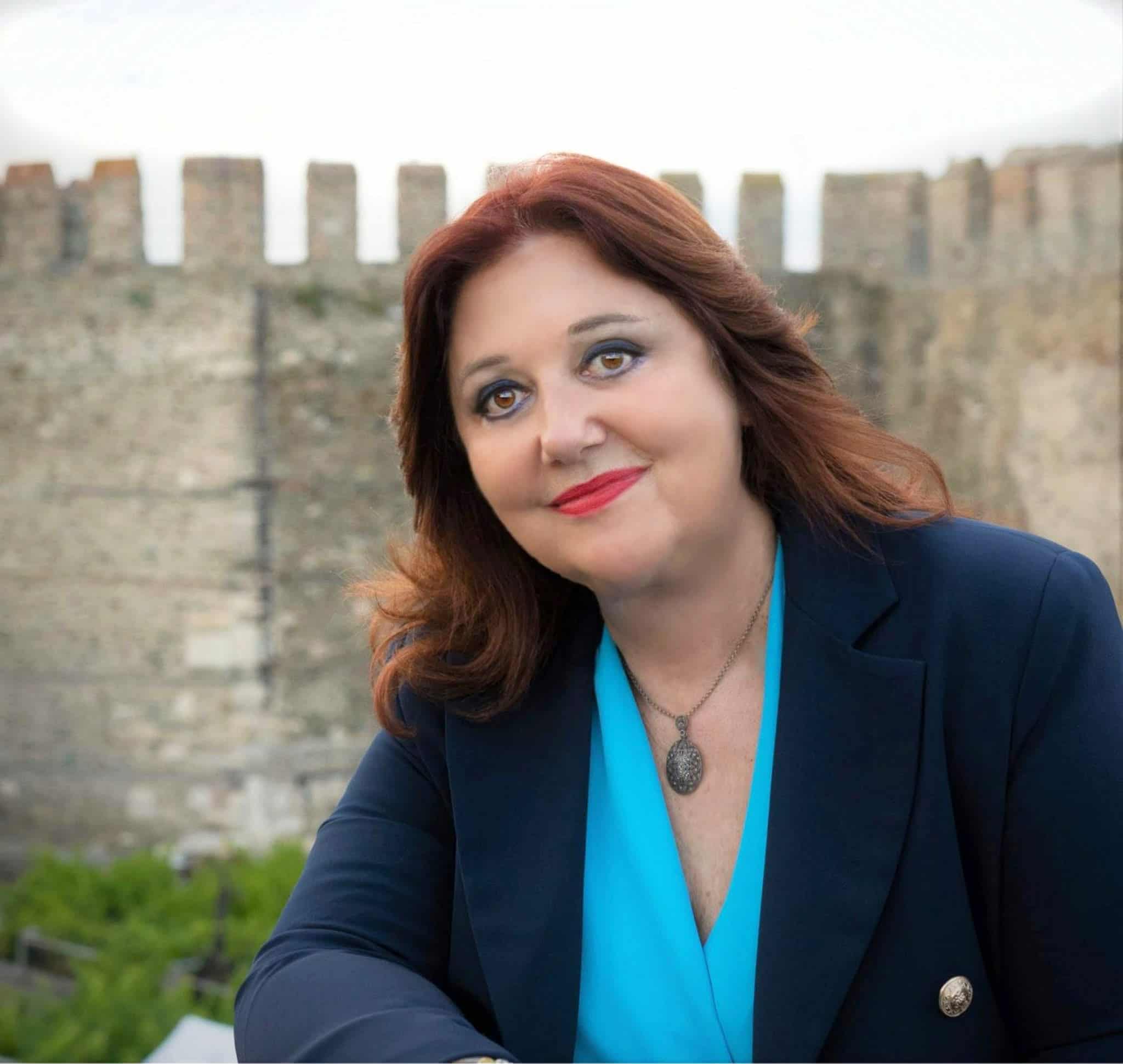 «Η τέχνη ανθίζει όταν βρίσκει χώρο: Το μήνυμα της Προέδρου και Καλλιτεχνικής Διευθύντριας του Κέντρου Πολιτισμού της Περιφέρειας Κεντρικής Μακεδονίας κ. Μυκονίου»