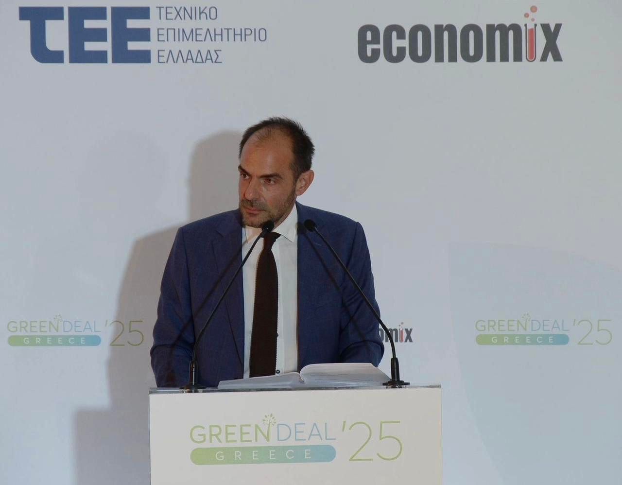 Νίκος Μήλης: “Η Ευρώπη κινείται με πράσινες υπερταχείες. Στη Βόρεια Ελλάδα ψάχνουν για σιδηρόδρομο”