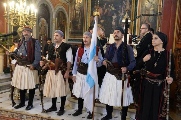 O Μητροπολίτης Πατρῶν Χρυσόστομος: «Παιδιά μου κρατῆστε ζωντανές τίς ἱστορικές μνῆμες»